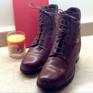 Brown Leather Felt-Lined Lace-Up Ankle Boots